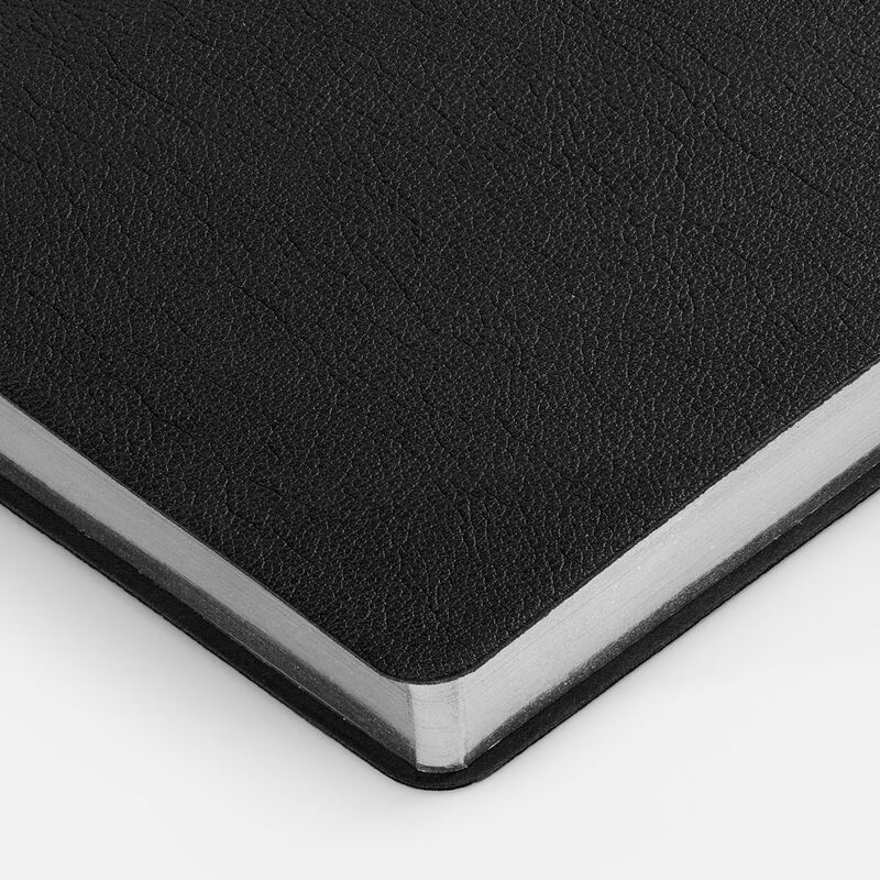 Ежедневник Petrus, недатированный, черный с серебром арт.15421.03