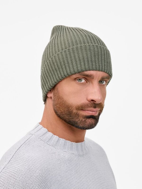 Шапка Catch Match без помпона, зеленая (полынь) арт.20385.93