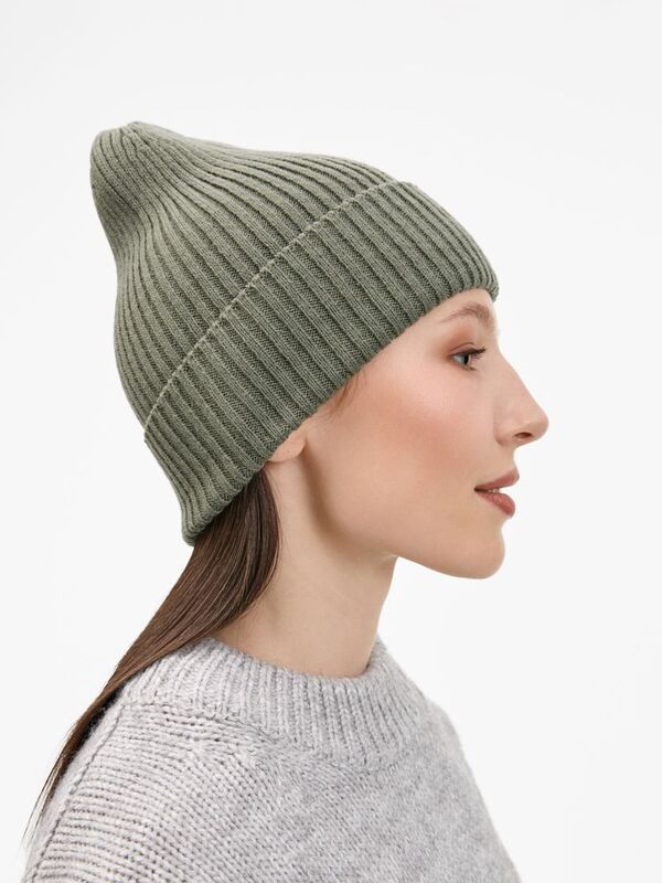 Шапка Catch Match без помпона, зеленая (полынь) арт.20385.93